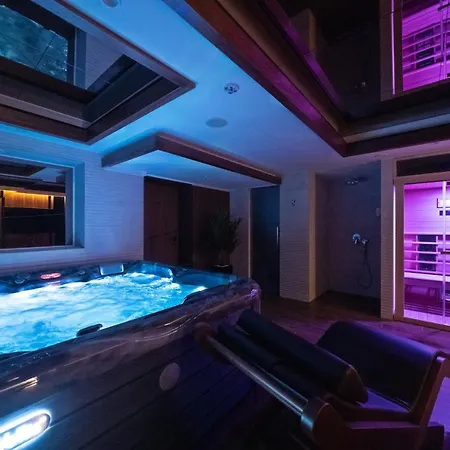 Hotel Sky 4*