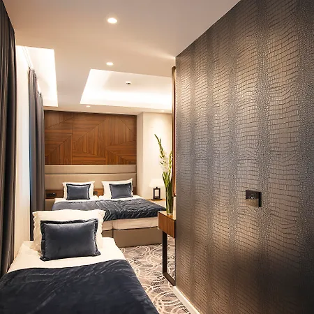Hotel Sky