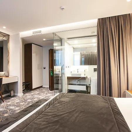 Hotel Sky