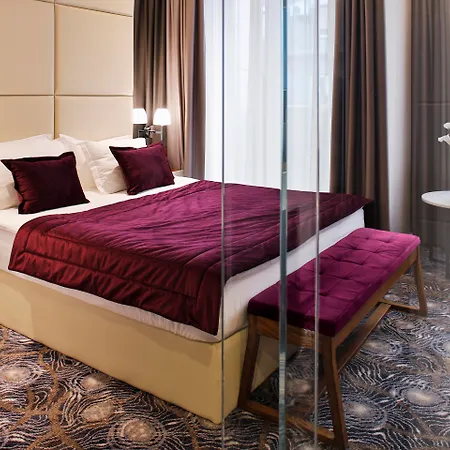 Hotel Sky