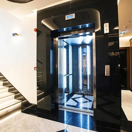 Sky Hotel Belgrade