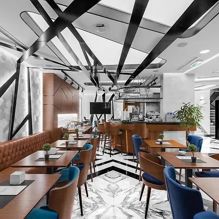 Hotel Sky