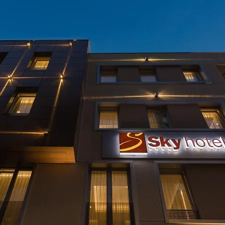 Sky Hotel 4*