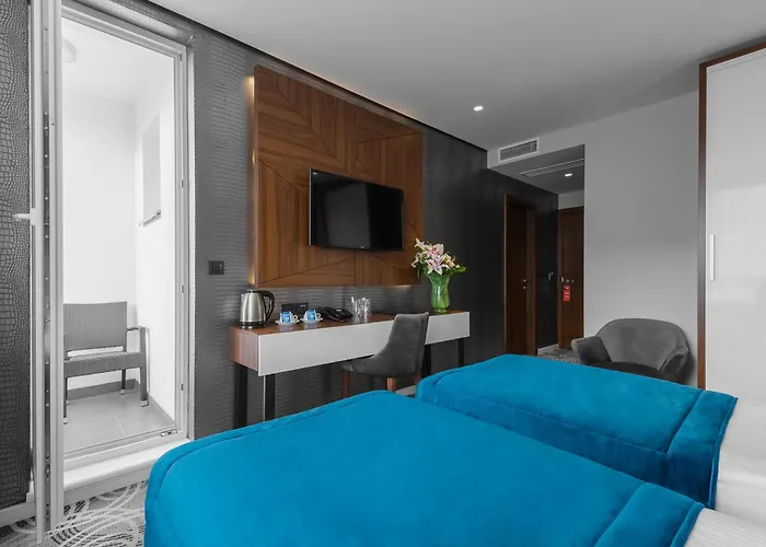 Sky 4* Белград